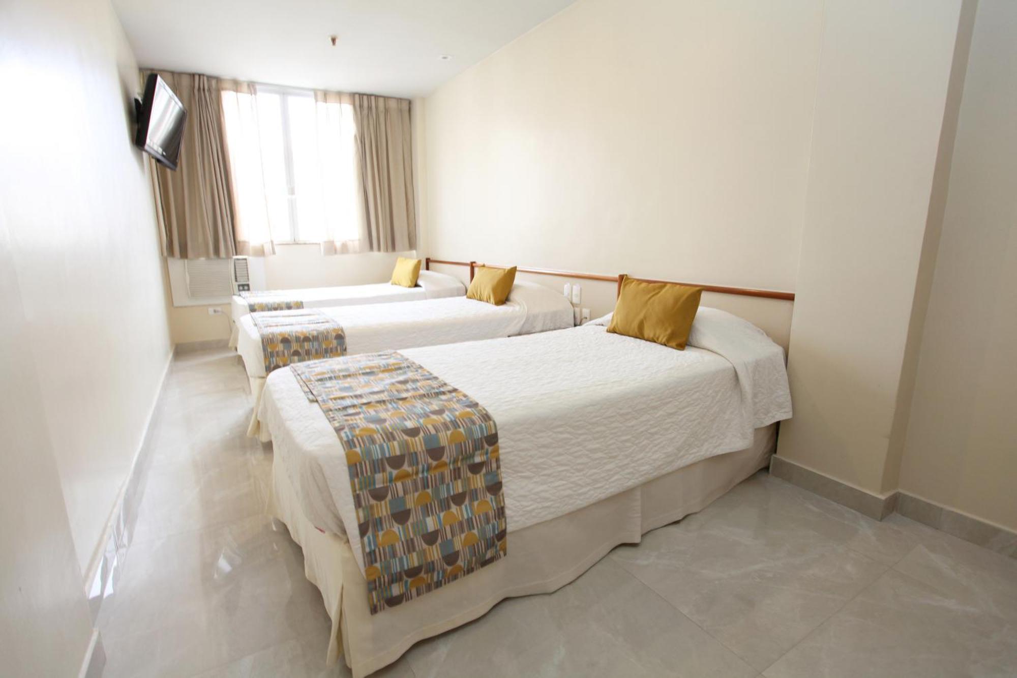 Hotel Mengo Palace 3*