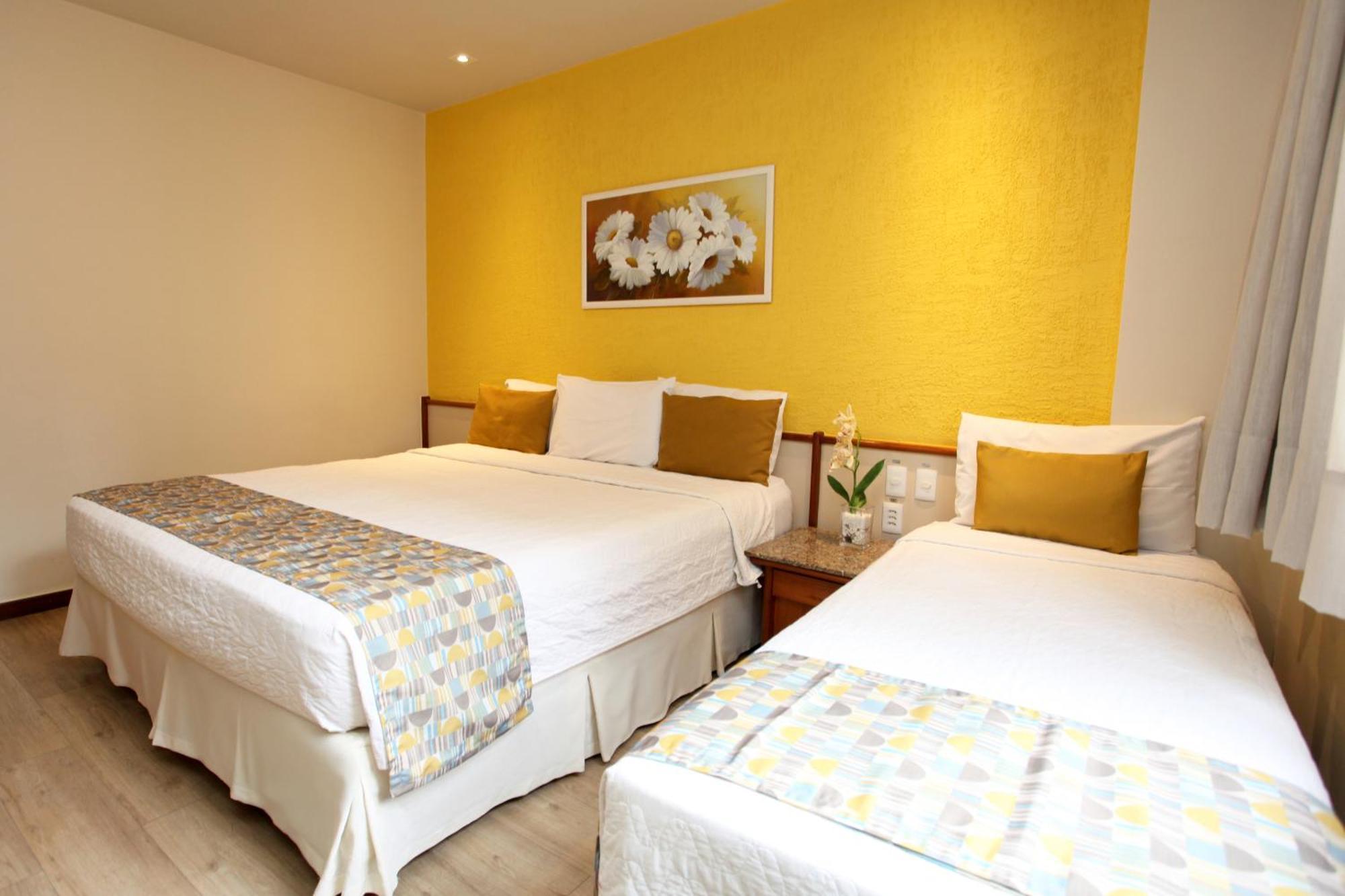 Mengo Palace 3*