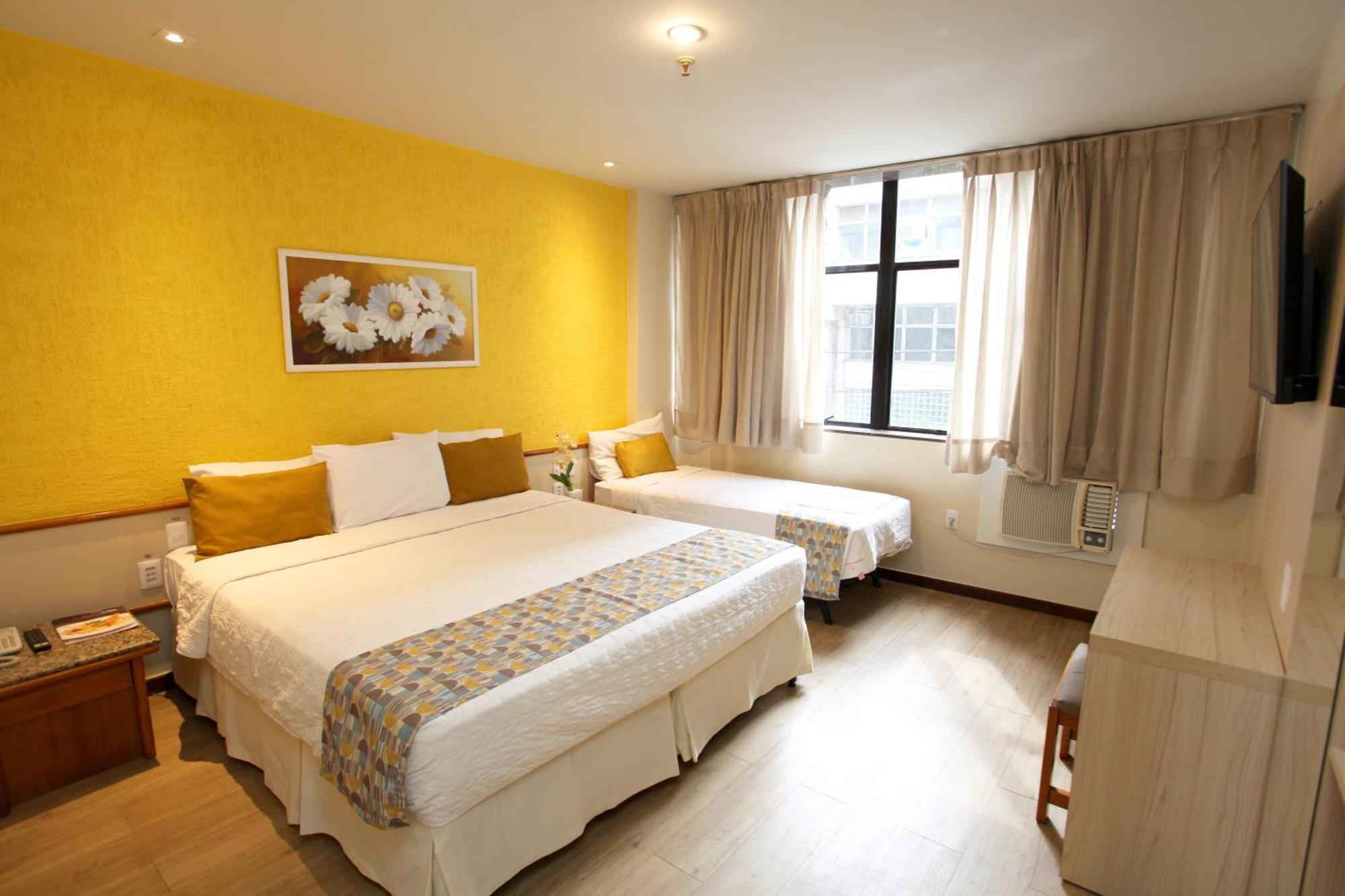Hotel Mengo Palace